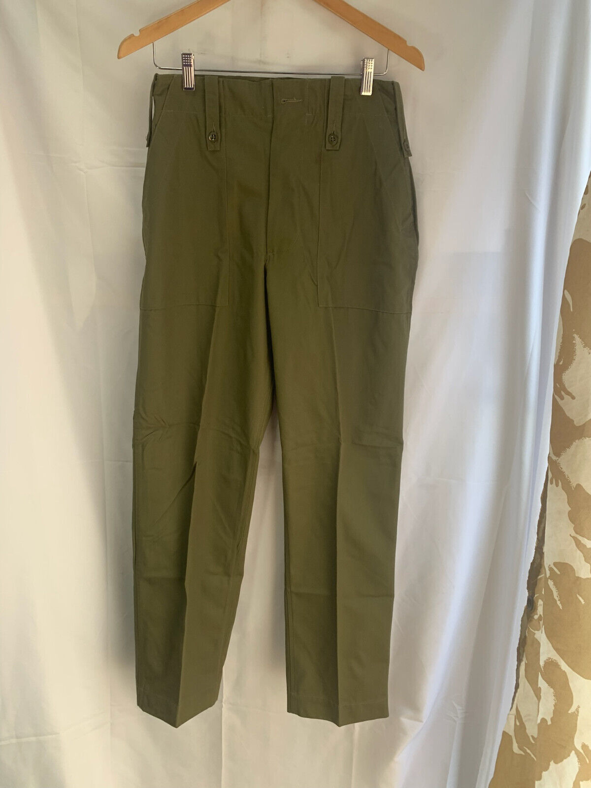 British Army Men's OD Green Lightweight Combat Trousers - Size 79/76/104 - The Militaria Shop