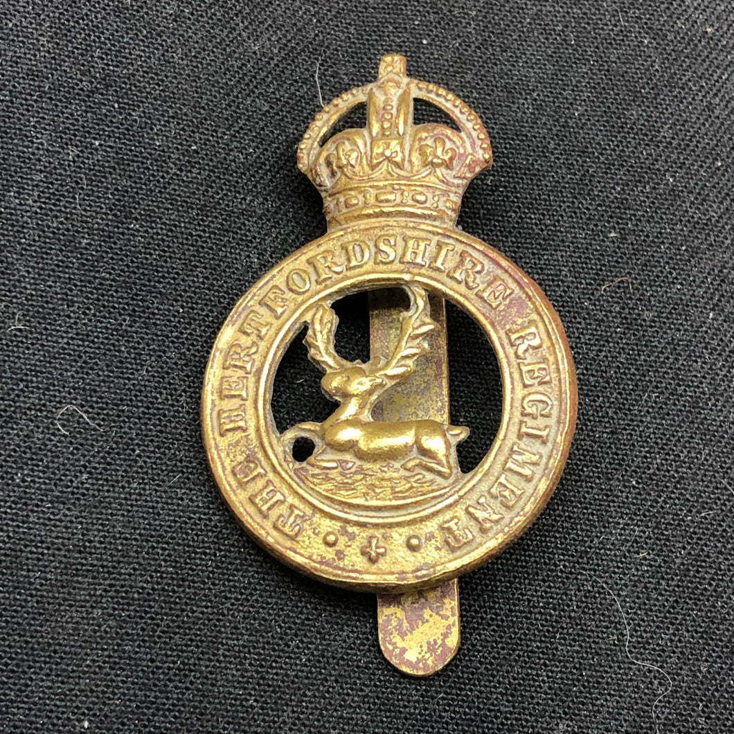 Original WW2 British Army Cap Badge - Hertfordshire Regiment - The Militaria Shop