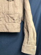 Lade das Bild in den Galerie-Viewer, Original British Army Battledress Jacket - Size 10 37&quot; Chest - Royal Engineers - The Militaria Shop
