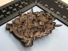 Load image into Gallery viewer, British Army Aberdeen Militia Volunteers Victorian Crown Cap Badge
