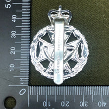 Lade das Bild in den Galerie-Viewer, Image #4
