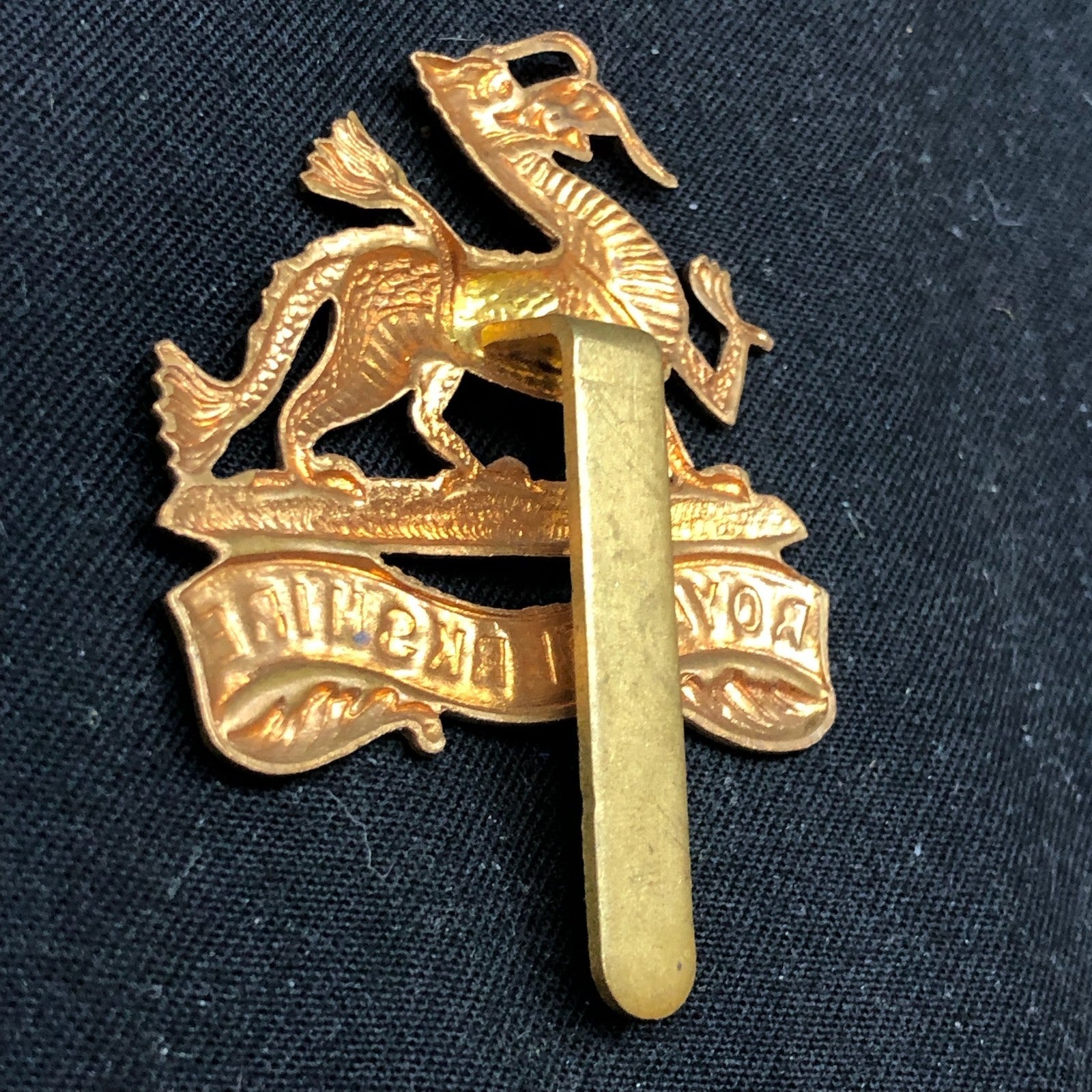 Genuine WW2 British Army Brass Cap Badge - Royal Berkshire Regiment - The Militaria Shop