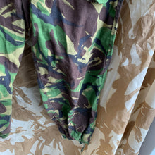 Lade das Bild in den Galerie-Viewer, Original British Army Jungle DPM Camouflaged Combat Trousers - 75/76/92
