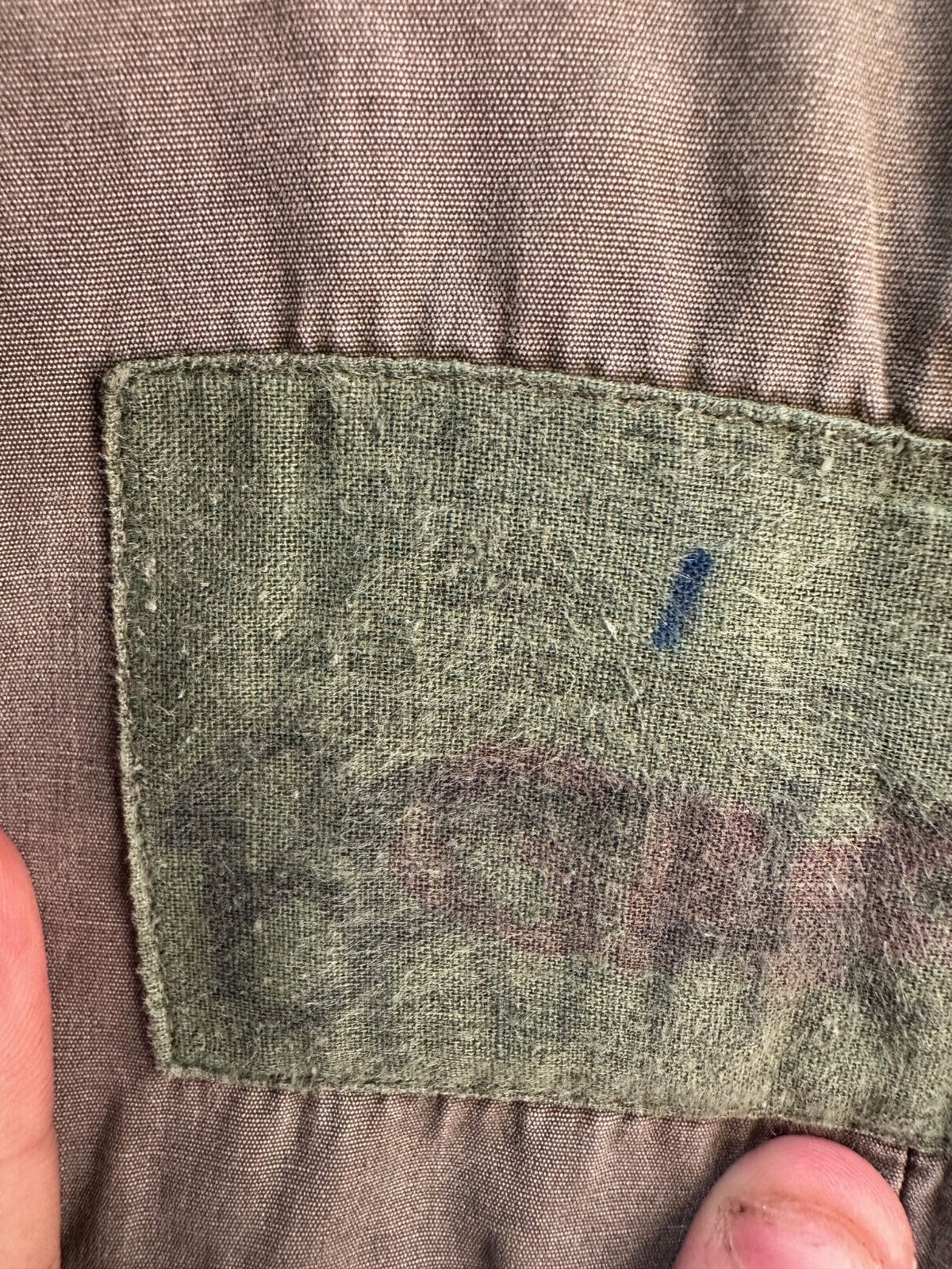 Genuine British Army Surplus DPM Camouflaged 1968 Pattern Smock - Size 36" Chest - The Militaria Shop