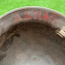 Charger l&#39;image dans la galerie, WW2 British Army / Civil Defence Mk2 Brodie Helmet - Original Untouched
