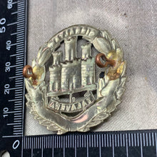 Load image into Gallery viewer, Original WW2 Northamptonshire Regiment British Army Cap Badge
