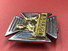 Load image into Gallery viewer, Genuine British Army Cap Badge - Gloucershire Regiment
