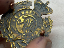 Load image into Gallery viewer, Original British Army - Victorian Crown Royal Engineers Cap Badge
