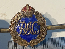 Load image into Gallery viewer, Original WW2 British Army - Royal Armoured Corps King&#39;s Crown Sweetheart Brooch
