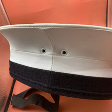 Lade das Bild in den Galerie-Viewer, Image #7
