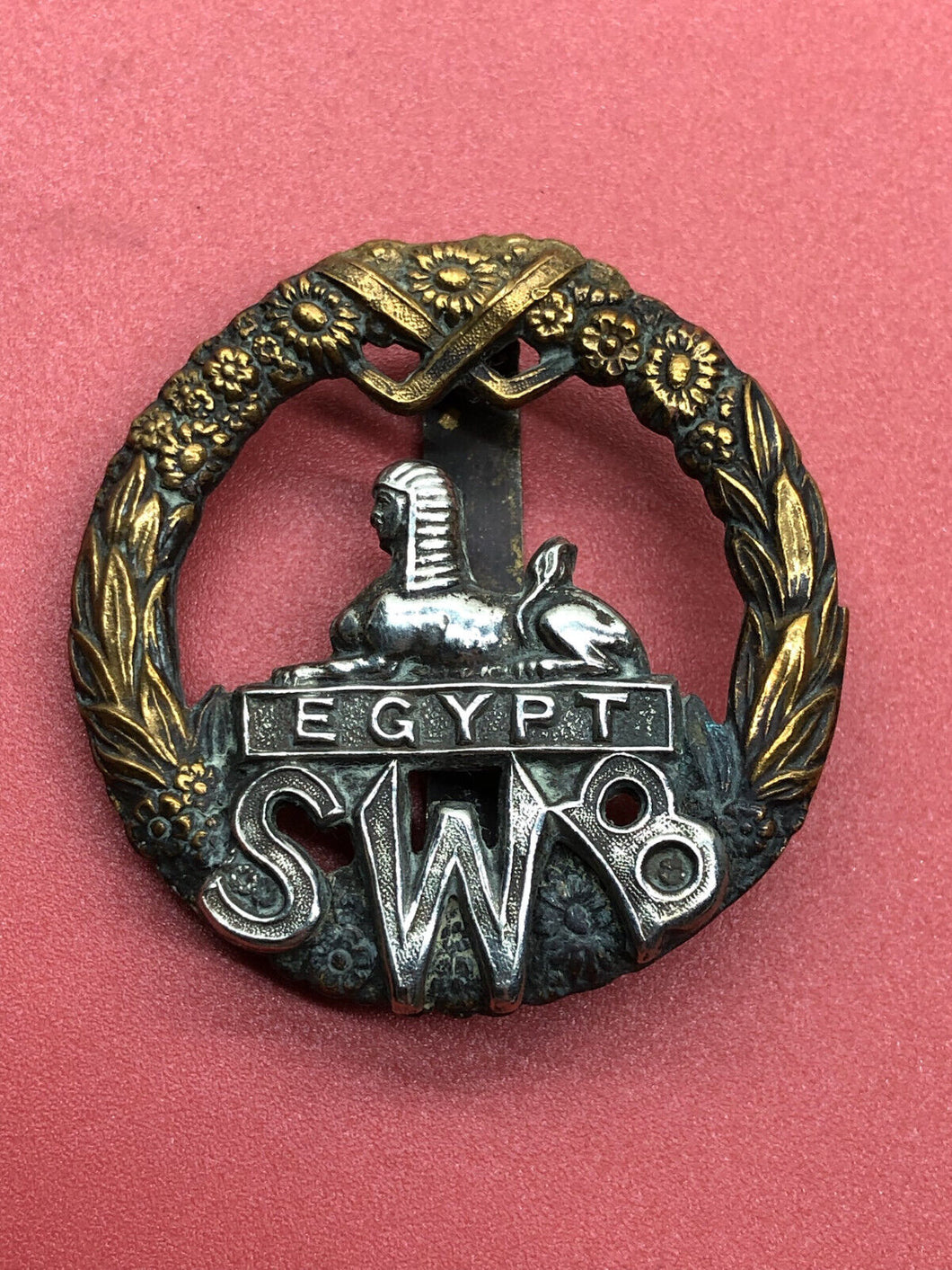 Original WW1 British Army Cap Badge - South Wales Borderers