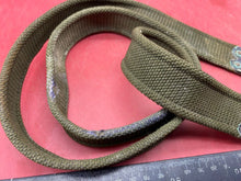 Charger l&#39;image dans la galerie, Original British Army SLR Carrying Sling - Used Condition
