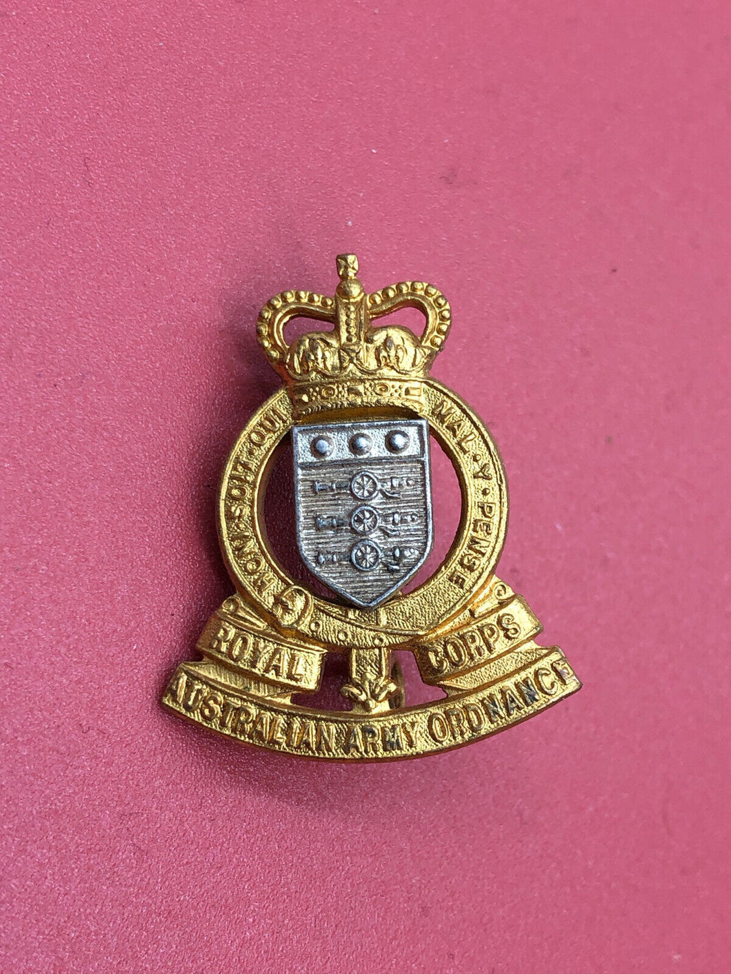 Gneuine British Army Collar Badge - Royal Army Ordinance Corps RAOC