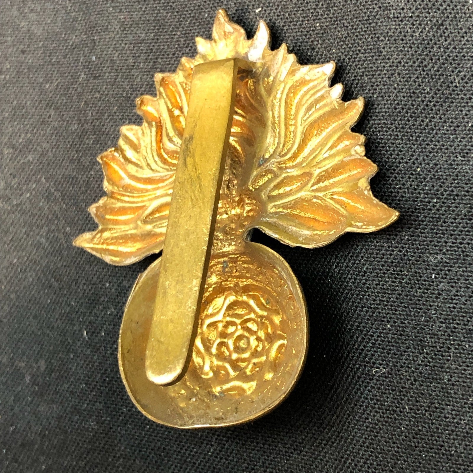Original WW2 British Army Cap Badge - Royal Fusiliers - The Militaria Shop