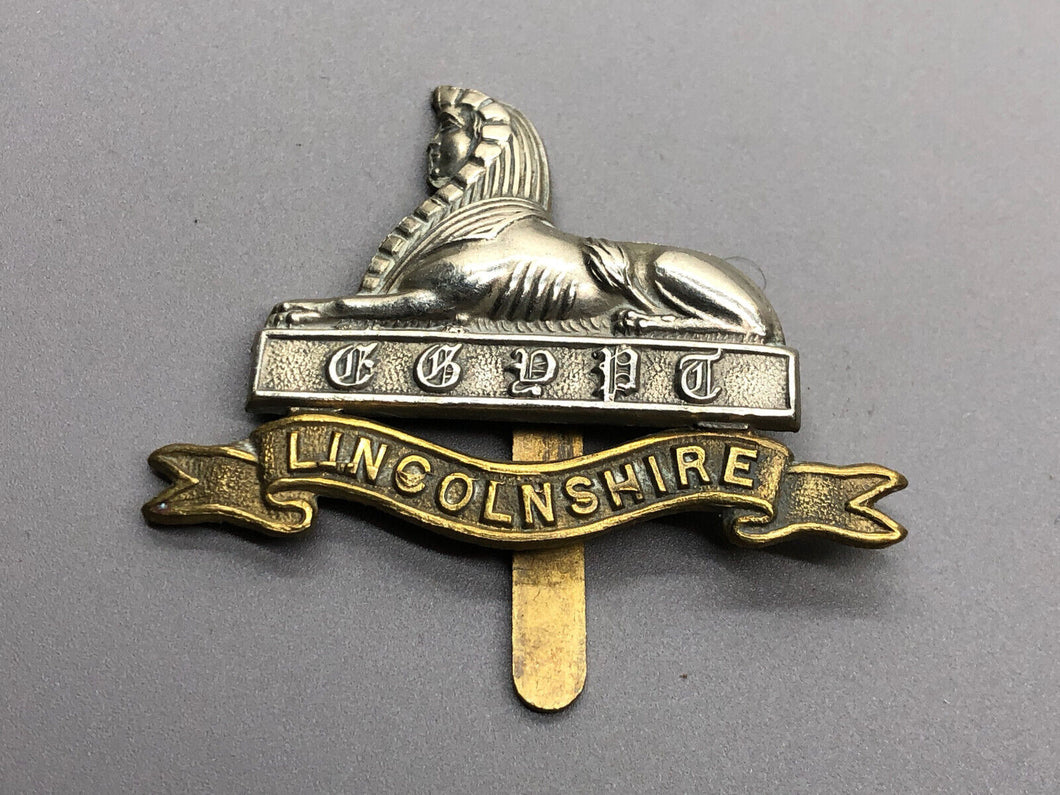 Original British Army WW2 Lincolnshire Regiment Cap Badge