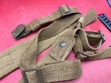 Charger l&#39;image dans la galerie, Original Post WW2 German Army Tropical Y-Straps in Great Condition
