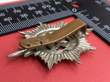 Load image into Gallery viewer, Original WW2 British Army Cap Badge - Worcestershire Regiment
