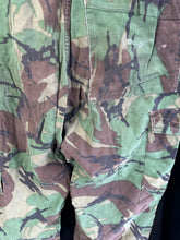 Charger l&#39;image dans la galerie, Original British Army 1968 Pattern Combat DPM Trousers - 30&quot; Waist
