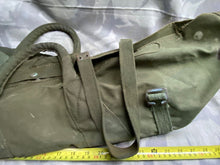 Charger l&#39;image dans la galerie, Original WW2 37 Pattern British Army Canvas Kit / Tool / Equipment Bag
