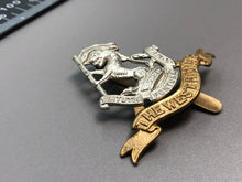 Load image into Gallery viewer, Original WW2 The West Riding Regiment Cap Badge
