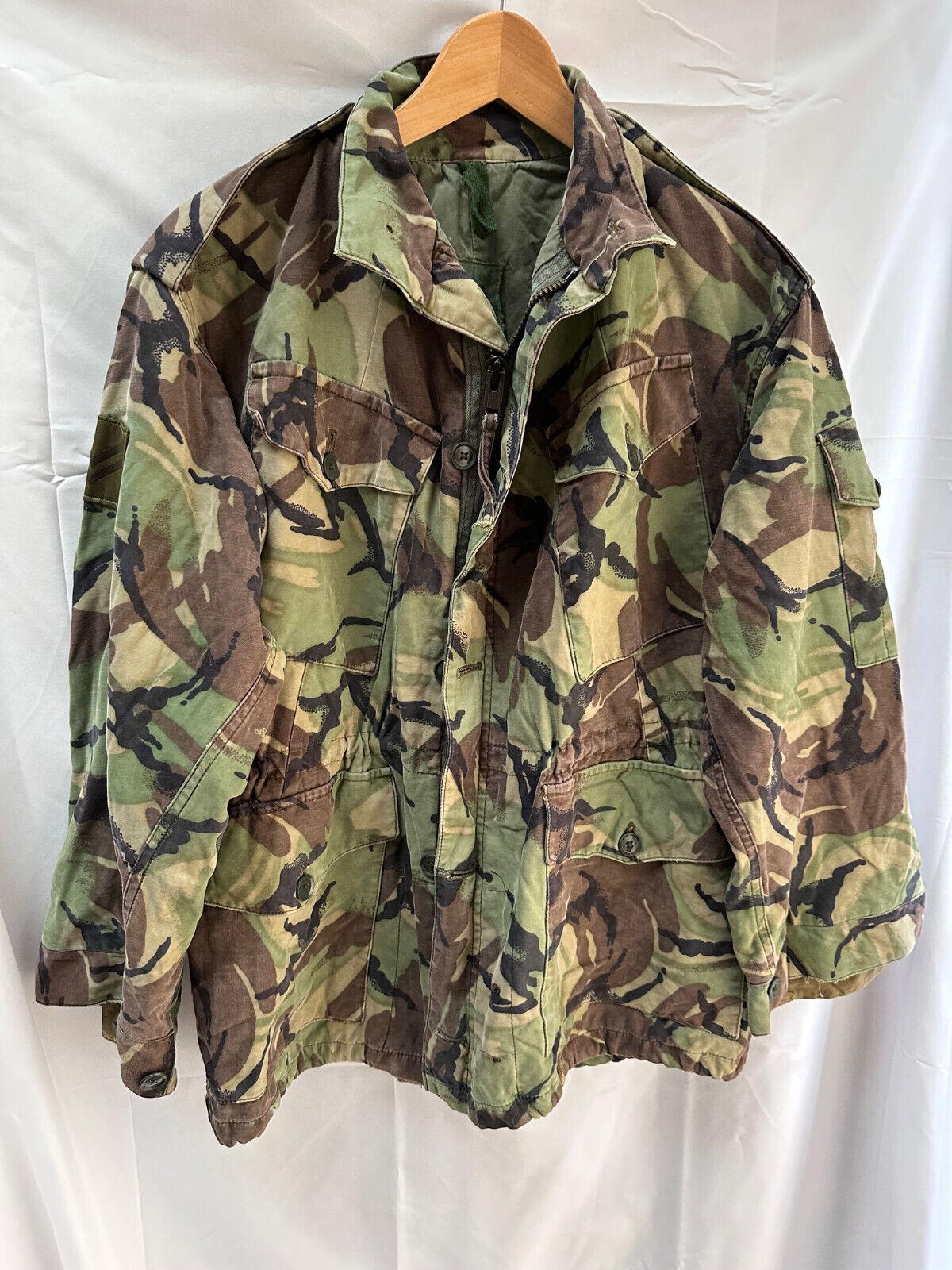 Genuine British Army Surplus DPM Camouflaged 1968 Pattern Smock - Size 40" Chest - The Militaria Shop