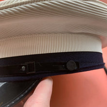 Lade das Bild in den Galerie-Viewer, Image #8
