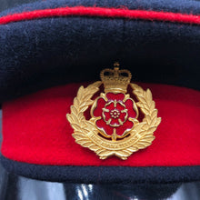 Lade das Bild in den Galerie-Viewer, Image #3
