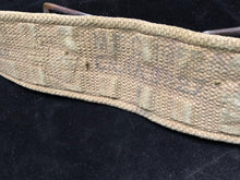 Charger l&#39;image dans la galerie, Original WW2 British Army 37 Pattern Combat Belt - 40&quot; Waist
