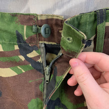 Load image into Gallery viewer, Geuine British Army DPM Camouflaged Combat Trousers - 75/80/96
