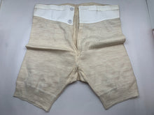 Lade das Bild in den Galerie-Viewer, Original WW2 Pattern British Army Woollen Shorts / Boxer Shorts - New Old Stock
