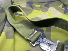 Load image into Gallery viewer, Original British Army Prince of Wales Regiment Belt &amp; Buckle - 42&quot; Waist - The Militaria Shop
