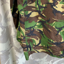 Load image into Gallery viewer, Genuine British Army Lightweight Combat Smock Jacket - Size 170/104
