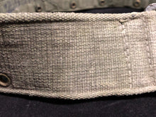 Charger l&#39;image dans la galerie, Original British Army WW2 44 Pattern Combat Belt - 38&quot; Waist
