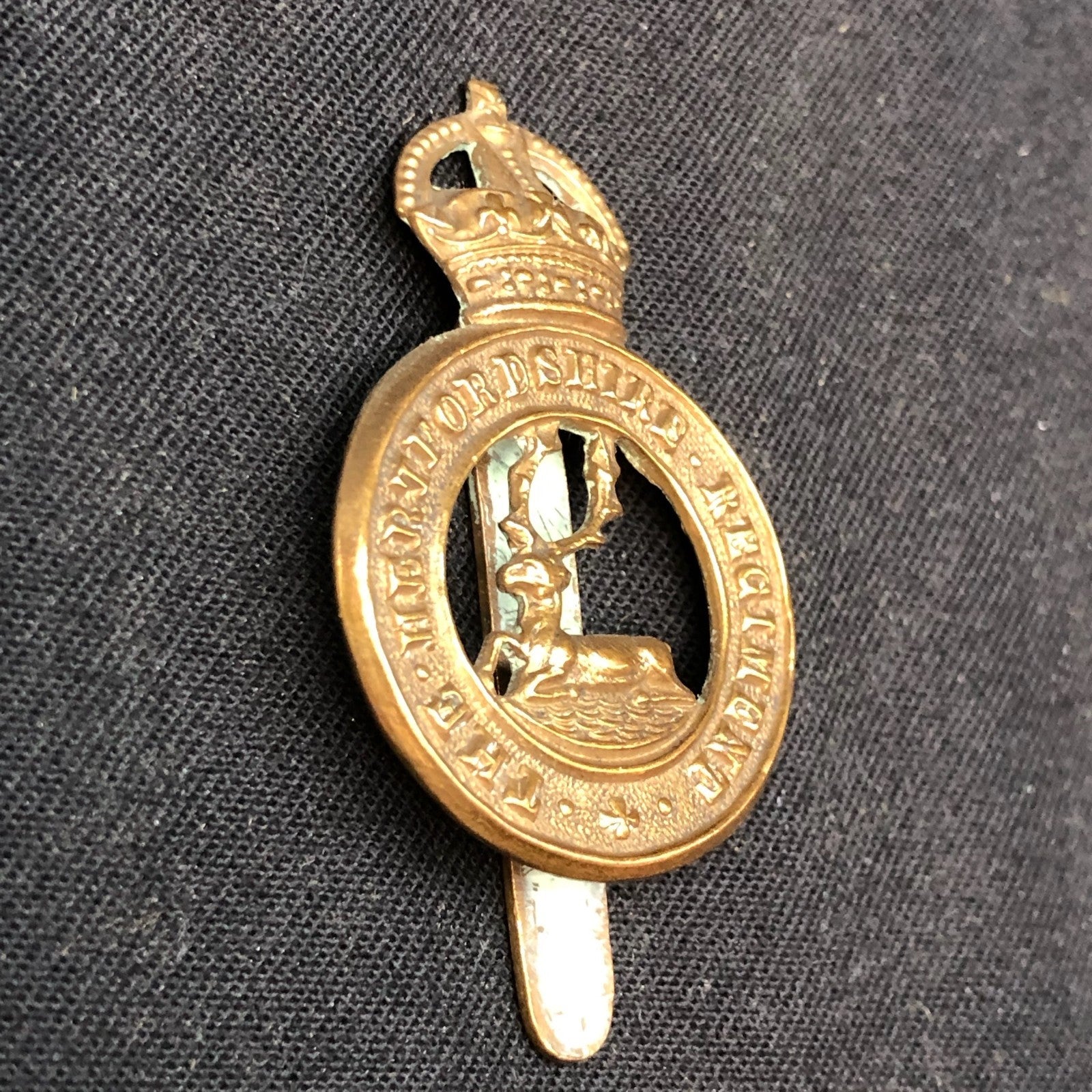 Original WW1 British Army Cap Badge - Hertfordshire Regiment - The Militaria Shop