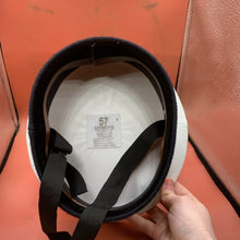 Lade das Bild in den Galerie-Viewer, Image #10
