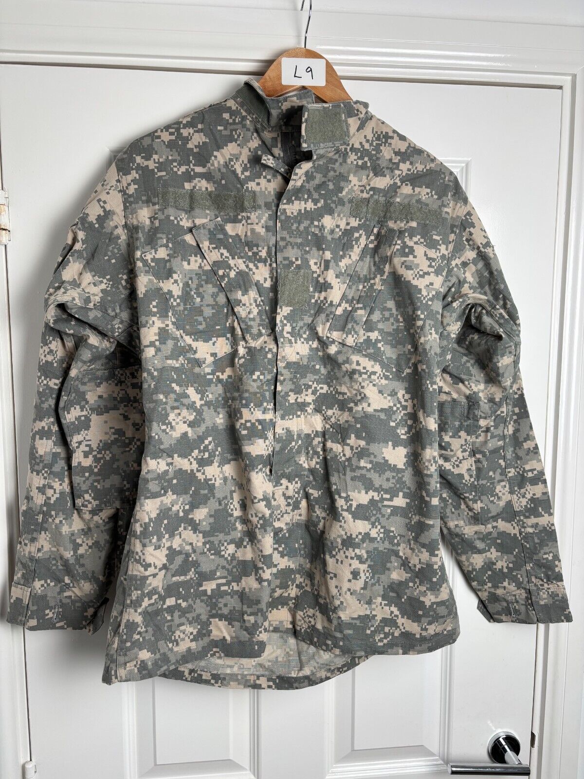 Surplus US Army ACU Combat Uniform Jacket-Small Long - The Militaria Shop