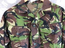 Charger l&#39;image dans la galerie, Genuine British Army DPM Lightweight Combat Jacket - Size 160/96
