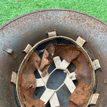 Charger l&#39;image dans la galerie, Original WW2 British Home Front Civillian Zuckerman Helmet &amp; Liner - 1941 Dated
