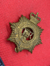 Load image into Gallery viewer, British Army Royal Army Service Corps EIIR Brass Cap Badge
