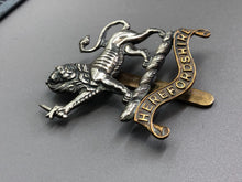 Load image into Gallery viewer, Original WW1 British Army Cap Badge - Hertfordshire Regiment
