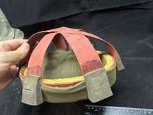 Lade das Bild in den Galerie-Viewer, Original British Army Mk4 Helmet Liner
