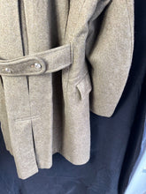 Load image into Gallery viewer, Genuine British Army Dismounted Greatcoat Size 11 - 41&quot; Chest - WW2 Reenactment
