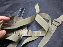 Charger l&#39;image dans la galerie, Genuine British Army SA80 Small Army Sling - New Old Stock - Tan
