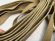 Charger l&#39;image dans la galerie, Original WW2 British Army 37 Pattern Shoulder Strap - Bagcraft 1944 Dated
