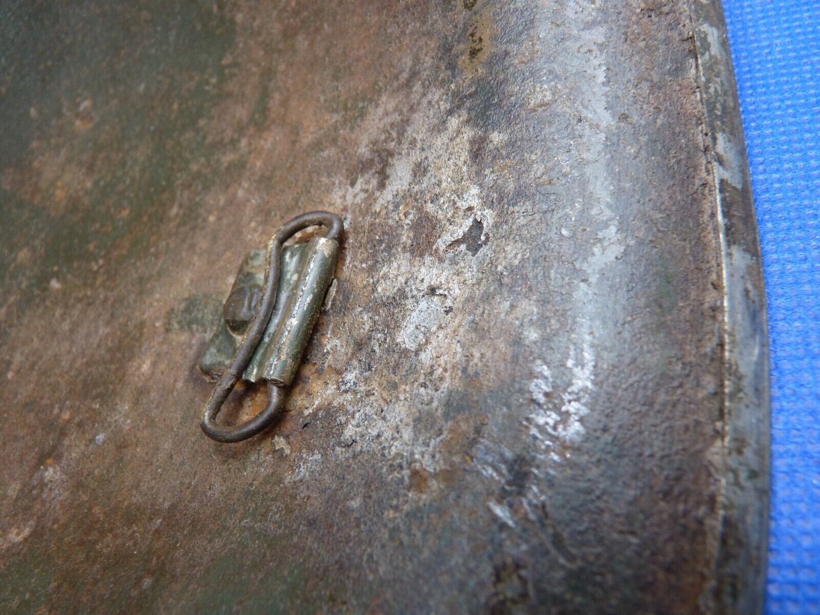 Mk3 Canadian / British Army Original WW2 Turtle Helmet High Rivet - Div Signed - The Militaria Shop