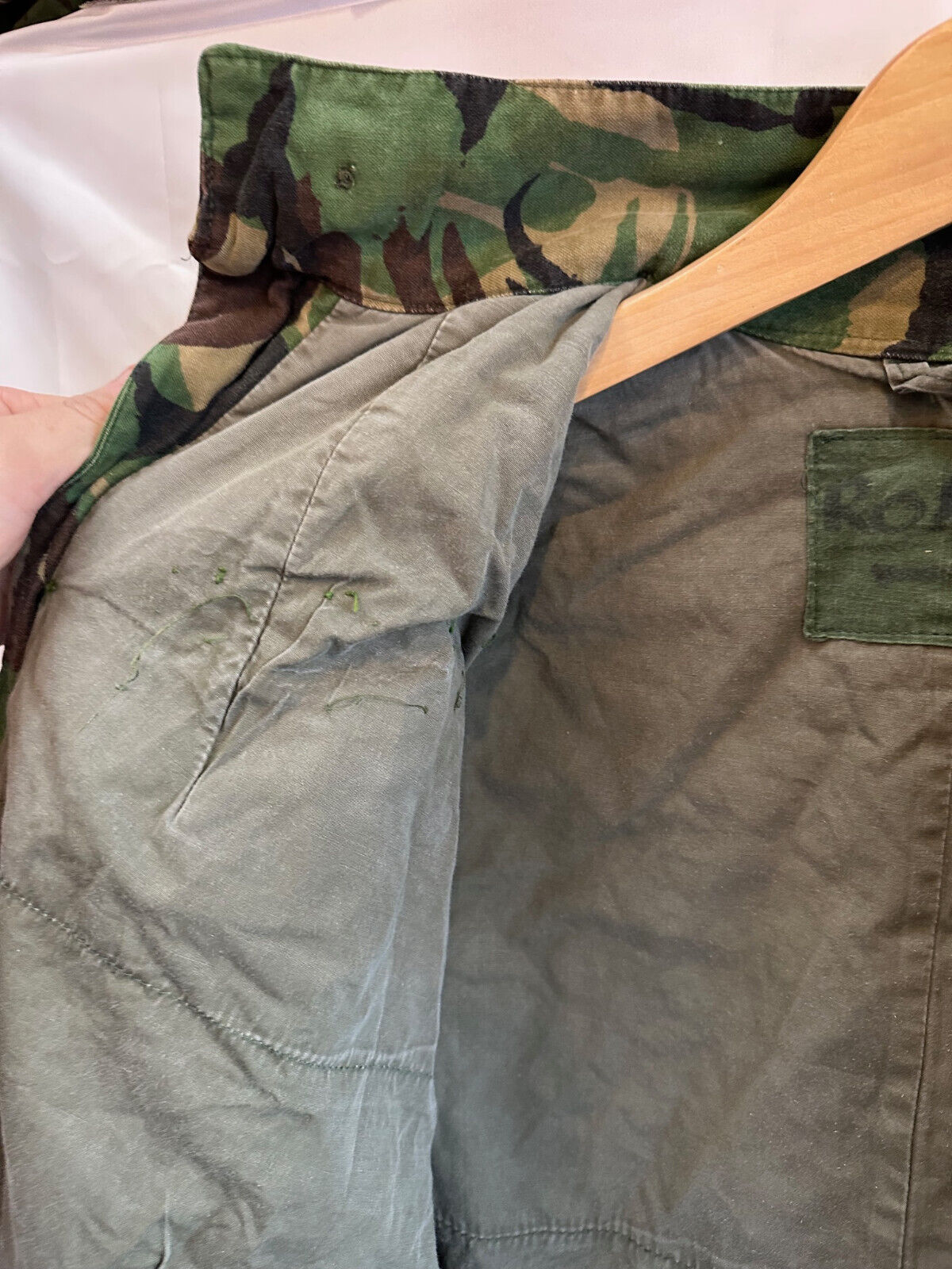 Genuine British Army Surplus DPM Camouflaged 1968 Pattern Smock - Size 40" Chest - The Militaria Shop