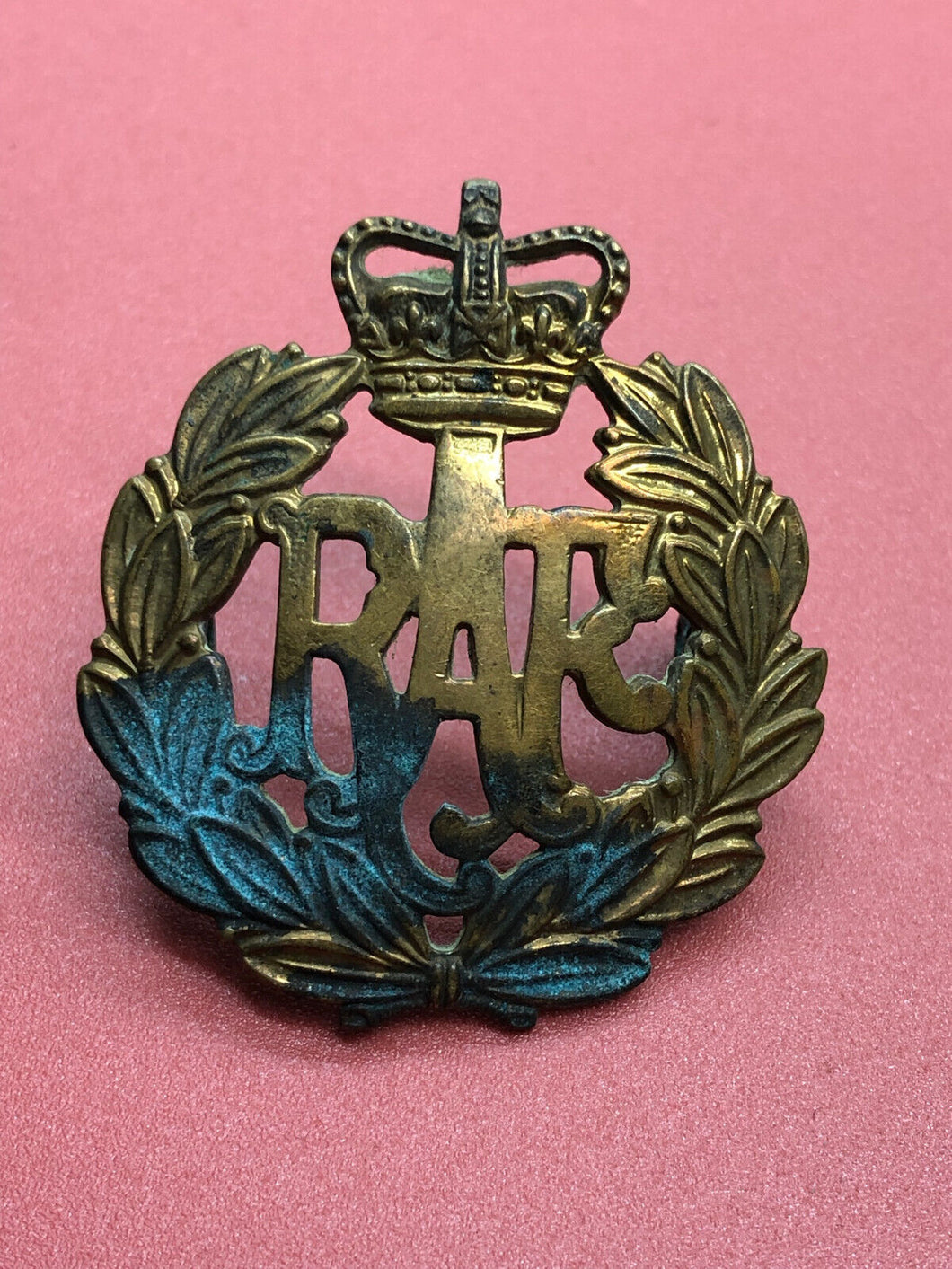 Genuine British Royal Air Force RAF Cap Badge