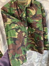 Load image into Gallery viewer, Genuine British Army / RAF DPM Lightweight Combat Jacket - Size 160/104
