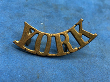 Load image into Gallery viewer, Original WW2 British Army Yorkshire Regiment (YORK) Brass Shoulder Title
