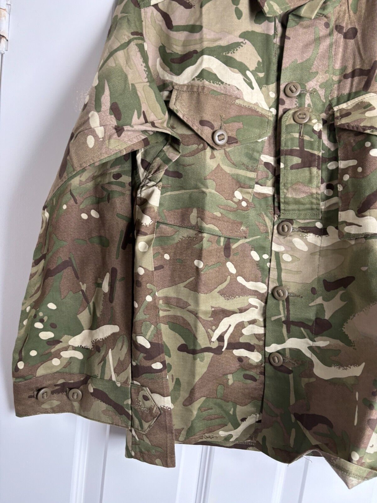 Surplus British Army MTP Barrack Shirt -Size 160/90 - The Militaria Shop